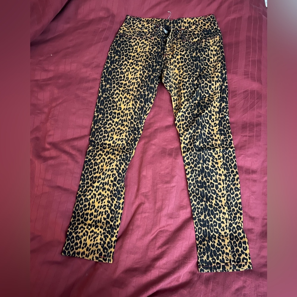 Switchblade Stiletto leopard print pants with zipper pockets